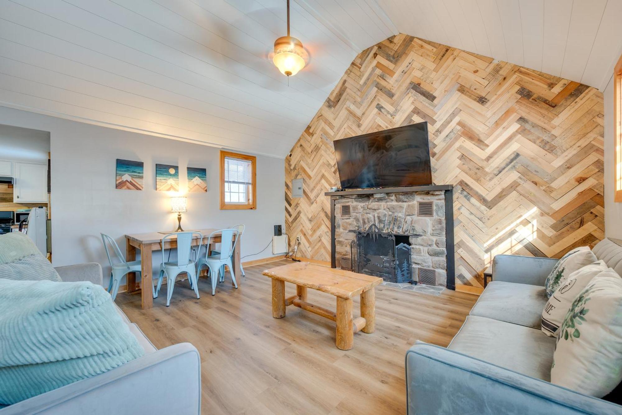 Cozy Cabin, 7 Mi To Jack Frost Area! Blakeslee